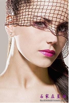 ʯ��ׯȸ��ɹ��������γɵ���?