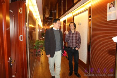 洪院长在星源刘总陪同下参观星源