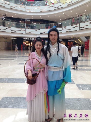 牛郎织女在万达广场