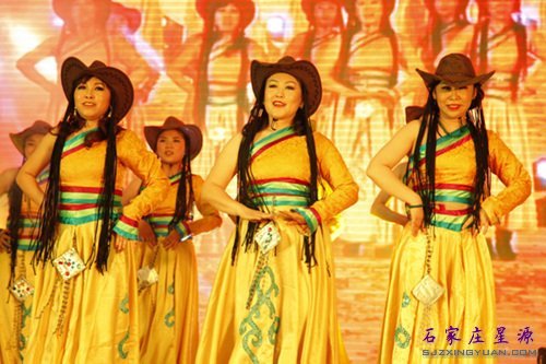 《卓玛》舞蹈 风情十足