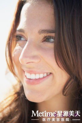 半永久纹眉价格不是固定的