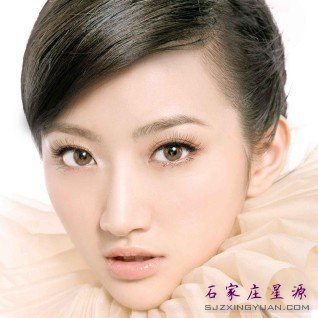 去鱼尾纹打肉毒素还是玻尿酸