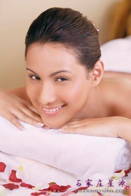 面部吸脂的适合人群很广泛