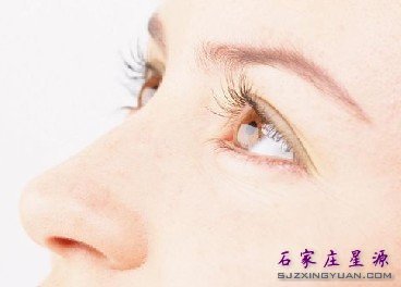 女生鼻头过大 该怎么办