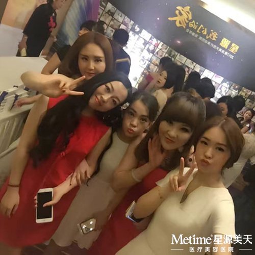我们在一起,我们是一家,晚宴正式开始